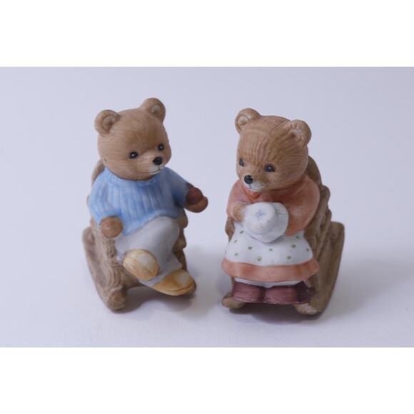 Homco, Bear Family Figurines, Dad and Mom in Rocking Chairs, Edition 1470 - Picture 1 of 3